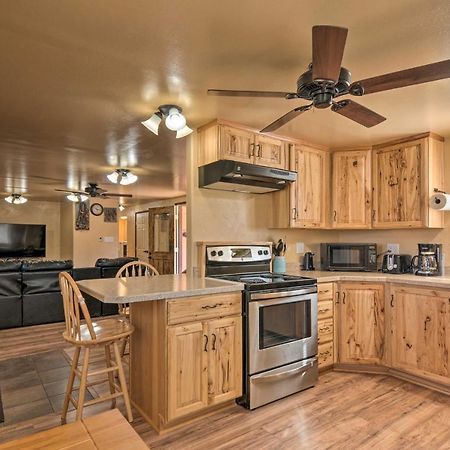 Cozy Home With Canyon Views 2 Mi To Grand Staircase Henrieville エクステリア 写真