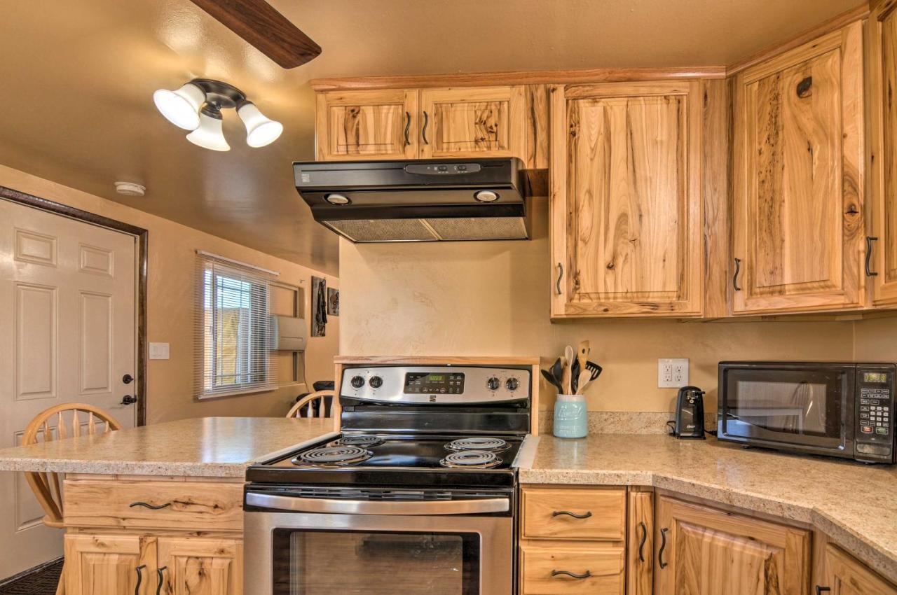Cozy Home With Canyon Views 2 Mi To Grand Staircase Henrieville エクステリア 写真